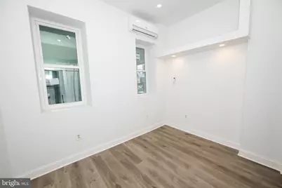 427 N 33rd Street, Philadelphia, PA 19104 - Photo 3