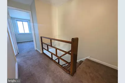 6588 W Walnut Park Drive, Philadelphia, PA 19120 - Photo 7