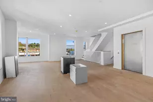 652 Fairmount Ave, Philadelphia, PA 19123 - Photo 5