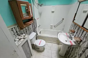 6846 N 7th St, Philadelphia, PA 19126 - Photo 15