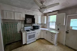 6846 N 7th St, Philadelphia, PA 19126 - Photo 5