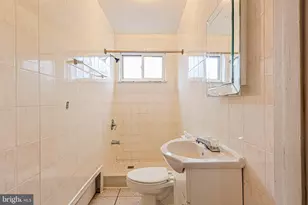 809 Earp St, Philadelphia, PA 19147 - Photo 13