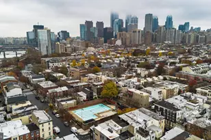 526 S LeCount St, Philadelphia, PA 19146 - Photo 47