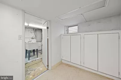 526 S Lecount Street, Philadelphia, PA 19146 - Photo 45