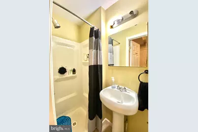 1723 N 17th Street #3, Philadelphia, PA 19121 - Photo 19