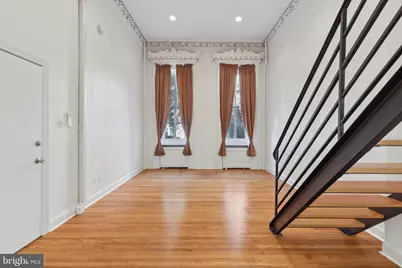 1528 Pine Street #1F, Philadelphia, PA 19102 - Photo 3