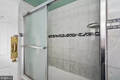 1621 S 15th Street, Philadelphia, PA 19145 - Photo 17