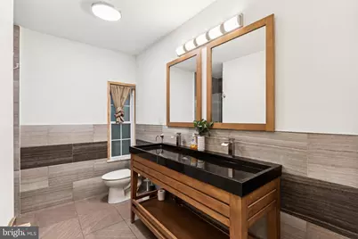 2504 E York Street, Philadelphia, PA 19125 - Photo 11