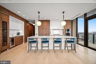 1911 Walnut, Philadelphia, PA 19103 - Photo 7