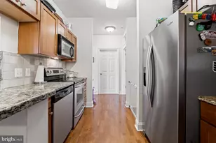 1 Academy Cir, Philadelphia, PA 19146 - Photo 23