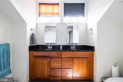 1 Academy Circle #308, Philadelphia, PA 19146 - Photo 33