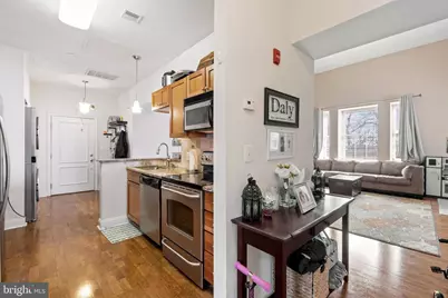 1 Academy Circle #308, Philadelphia, PA 19146 - Photo 17