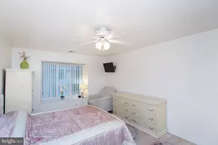 48 Bonnie Gellman Ct, Philadelphia, PA 19114 - Photo 33