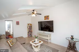 48 Bonnie Gellman Ct, Philadelphia, PA 19114 - Photo 31