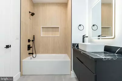 1649 6th Street N, Philadelphia, PA 19122 - Photo 29