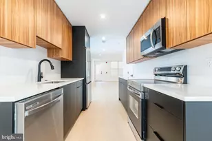 1649 6th Street N, Philadelphia, PA 19122 - Photo 13