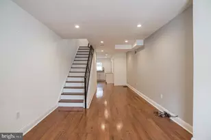 2040 E Sergeant St, Philadelphia, PA 19125 - Photo 3