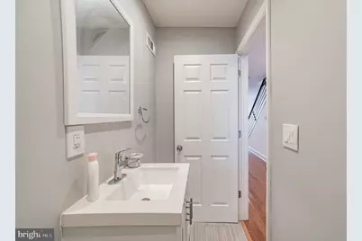 2040 E Sergeant Street, Philadelphia, PA 19125 - Photo 25