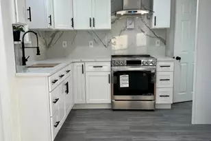 4247 Glendale St, Philadelphia, PA 19124 - Photo 7