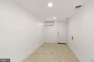 243 E Sheldon St, Philadelphia, PA 19120 - Photo 21