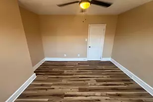 2038 S Dorrance St, Philadelphia, PA 19145 - Photo 15