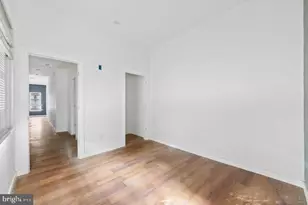 1931 N 31st St, Philadelphia, PA 19121 - Photo 9