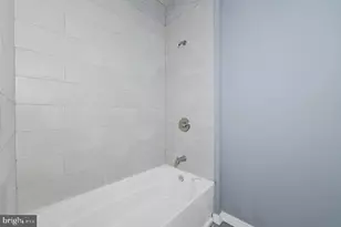 1931 N 31st St, Philadelphia, PA 19121 - Photo 7