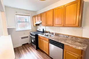 4606 Shelbourne St, Philadelphia, PA 19124 - Photo 9