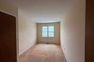 12704 Knights Rd, Philadelphia, PA 19154 - Photo 9