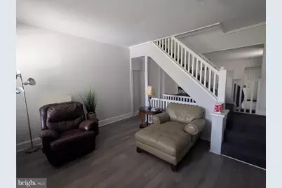 657 N 37th Street, Philadelphia, PA 19104 - Photo 5