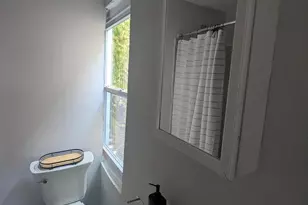 657 N 37th St, Philadelphia, PA 19104 - Photo 19