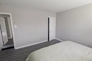 657 N 37th St, Philadelphia, PA 19104 - Photo 13