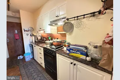 604-36 S Washington Square #1013, Philadelphia, PA 19106 - Photo 7