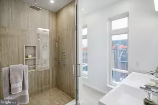 306 Poplar St, Philadelphia, PA 19123 - Photo 19