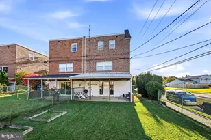 8900 Alton St, Philadelphia, PA 19115 - Photo 31