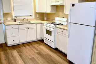 2246 S Bucknell St, Philadelphia, PA 19145 - Photo 5