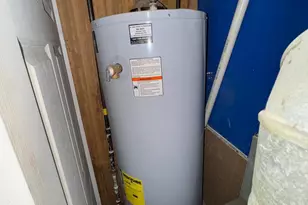 4655 Shelbourne St, Philadelphia, PA 19124 - Photo 25