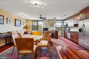 2601 Pennsylvania Ave, Philadelphia, PA 19130 - Photo 9