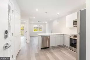 3449 Scotts Ln, Philadelphia, PA 19129 - Photo 3