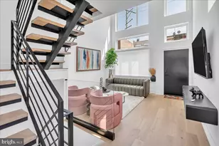 2618 E Hagert St, Philadelphia, PA 19125 - Photo 3