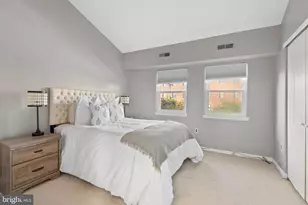 729 S 11th St, Philadelphia, PA 19147 - Photo 23