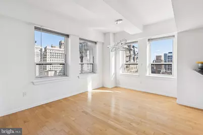 1425 Locust Street #21A, Philadelphia, PA 19102 - Photo 9