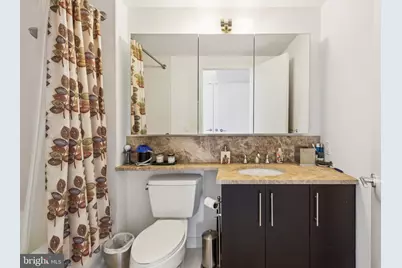 1425 Locust Street #21A, Philadelphia, PA 19102 - Photo 31