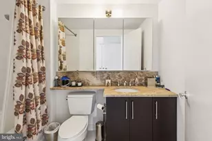 1425 Locust St, Philadelphia, PA 19102 - Photo 31