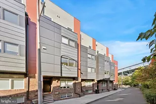 152 N Front St, Philadelphia, PA 19106 - Photo 1