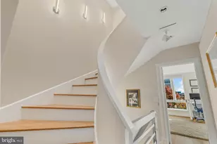 254 S 3rd St, Philadelphia, PA 19106 - Photo 51