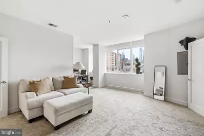 201 N 8th Street #408, Philadelphia, PA 19106 - Photo 21