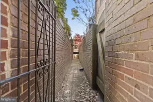 506 Spruce St, Philadelphia, PA 19106 - Photo 23