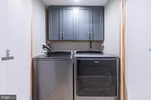 939 New Market St, Philadelphia, PA 19123 - Photo 49