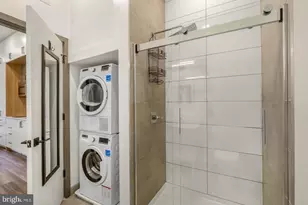 1935 E Hazzard St, Philadelphia, PA 19125 - Photo 11